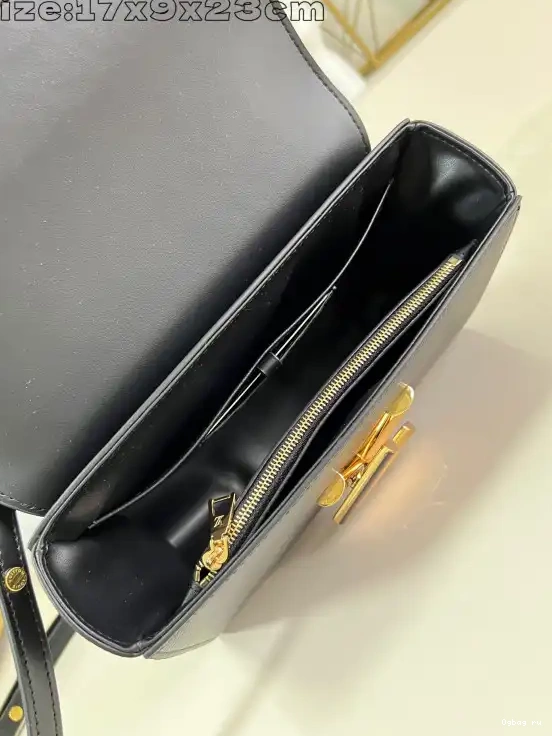TWIST MM-23*17*9.5CM VUITTON LOUIS 0527